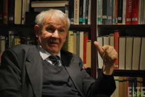ENDRE KISS